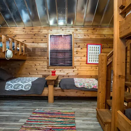 Bandera Box Guest House